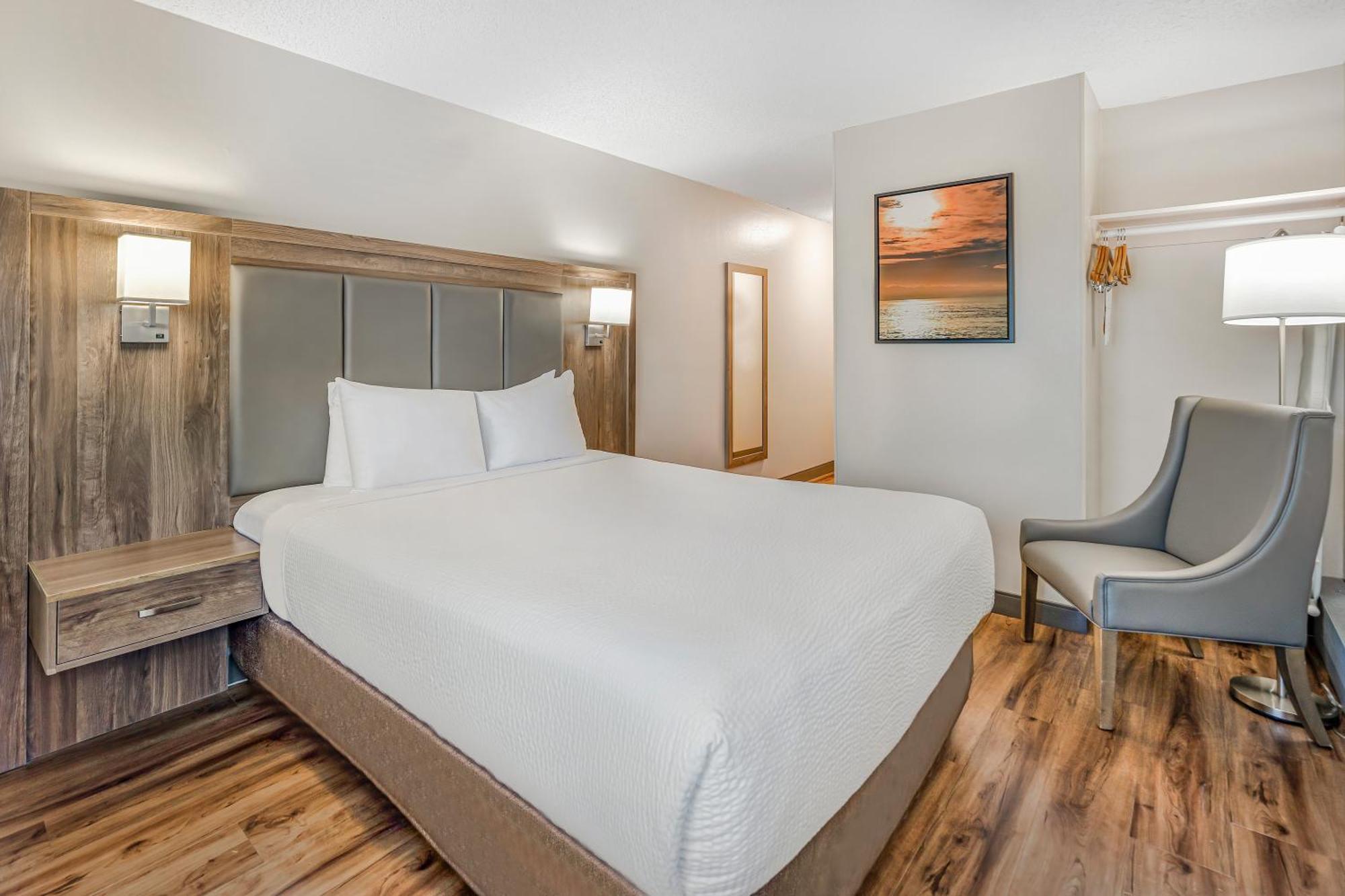 Days Inn By Wyndham Victoria On The Harbour Bagian luar foto