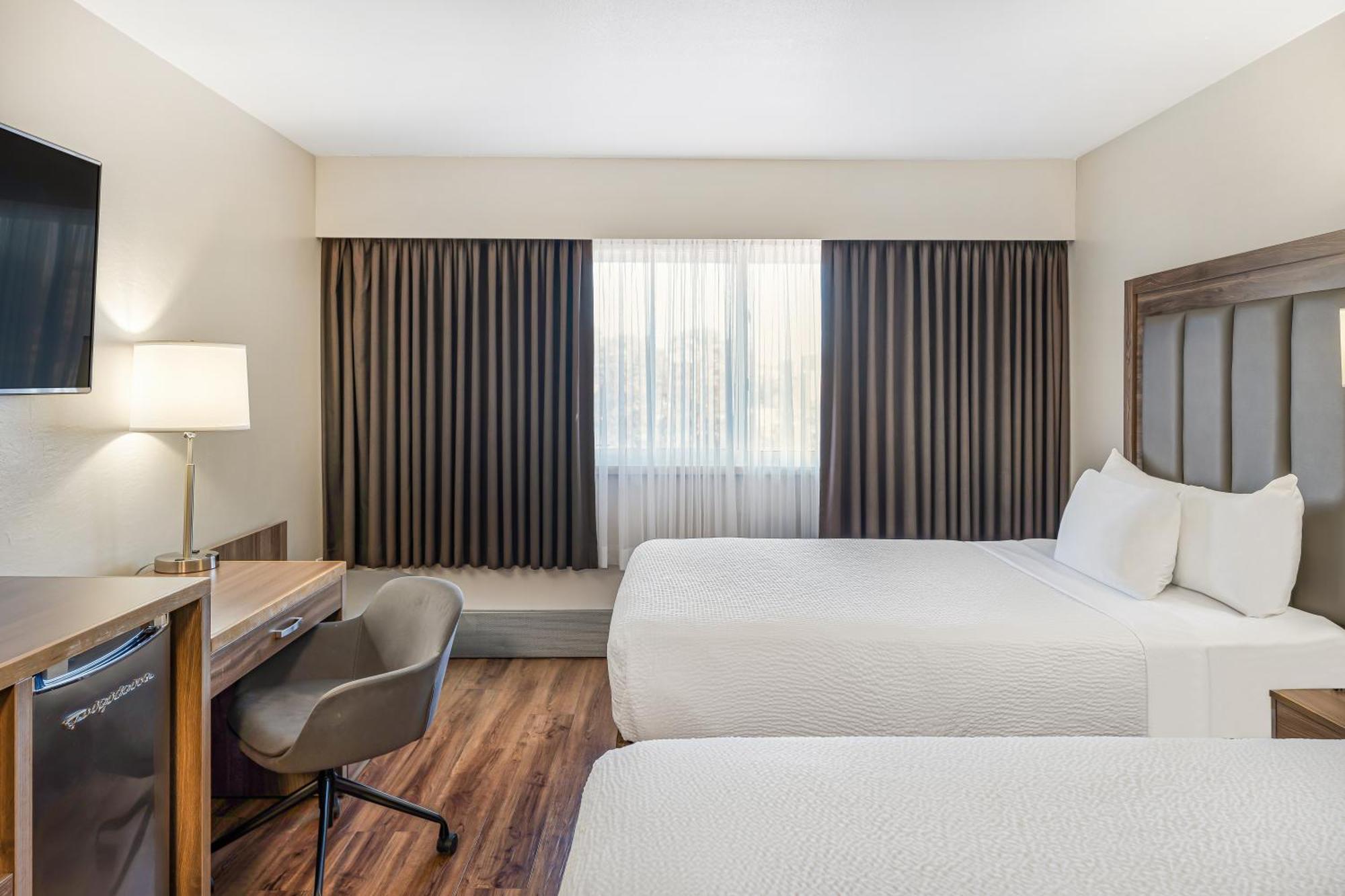 Days Inn By Wyndham Victoria On The Harbour Bagian luar foto